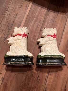 Vtg (2) Iron Westie Terrier Dog BOOKENDS Scotty Westmoreland Doorstop